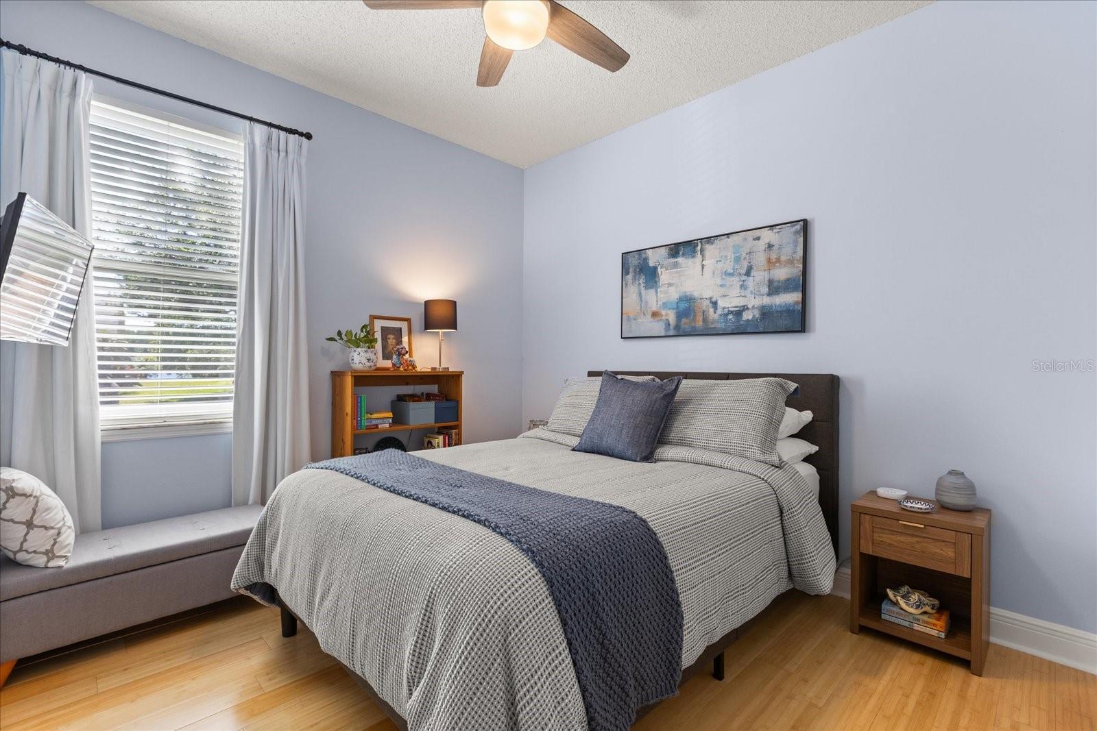 HUNTERS CREEK TR 335 PH 01 - Residential