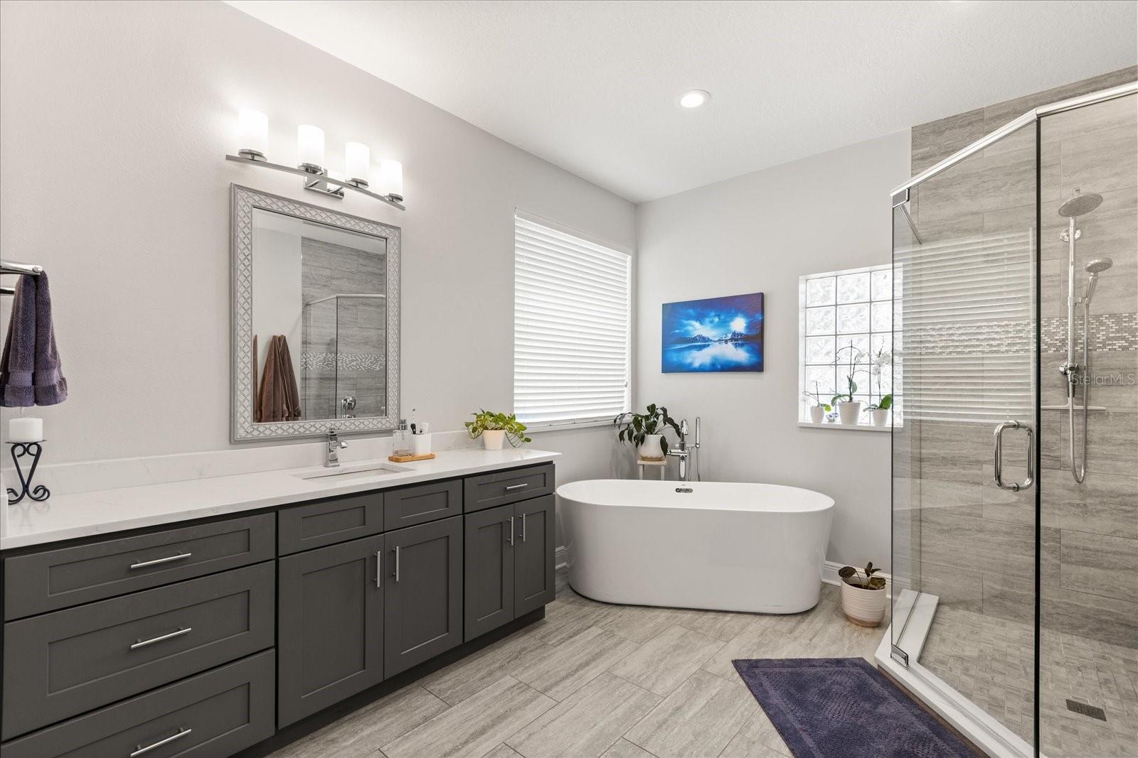 HUNTERS CREEK TR 335 PH 01 - Residential