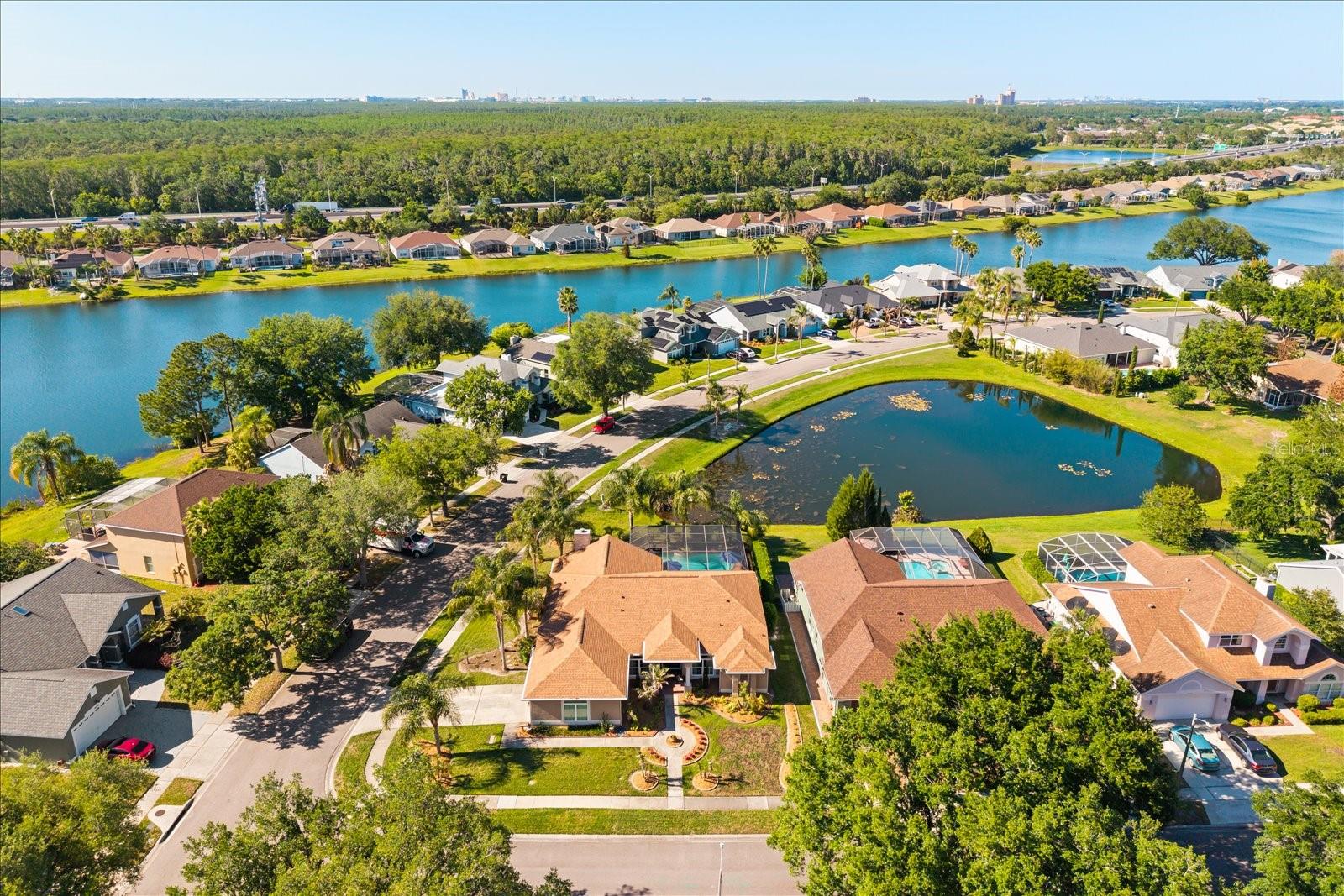 HUNTERS CREEK TR 335 PH 01 - Residential