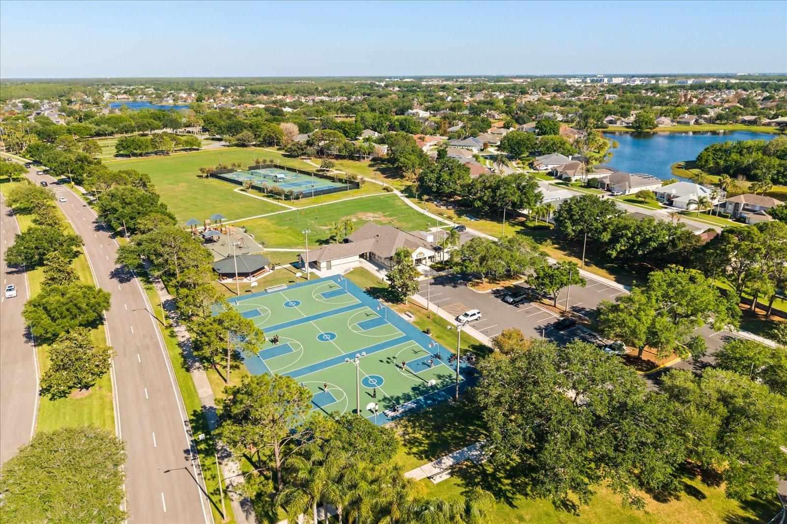 HUNTERS CREEK TR 335 PH 01 - Residential