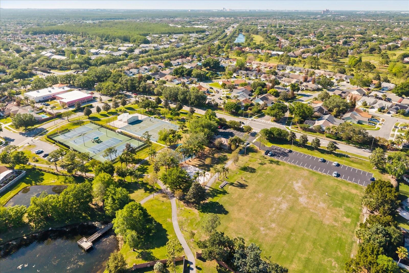 HUNTERS CREEK TR 335 PH 01 - Residential