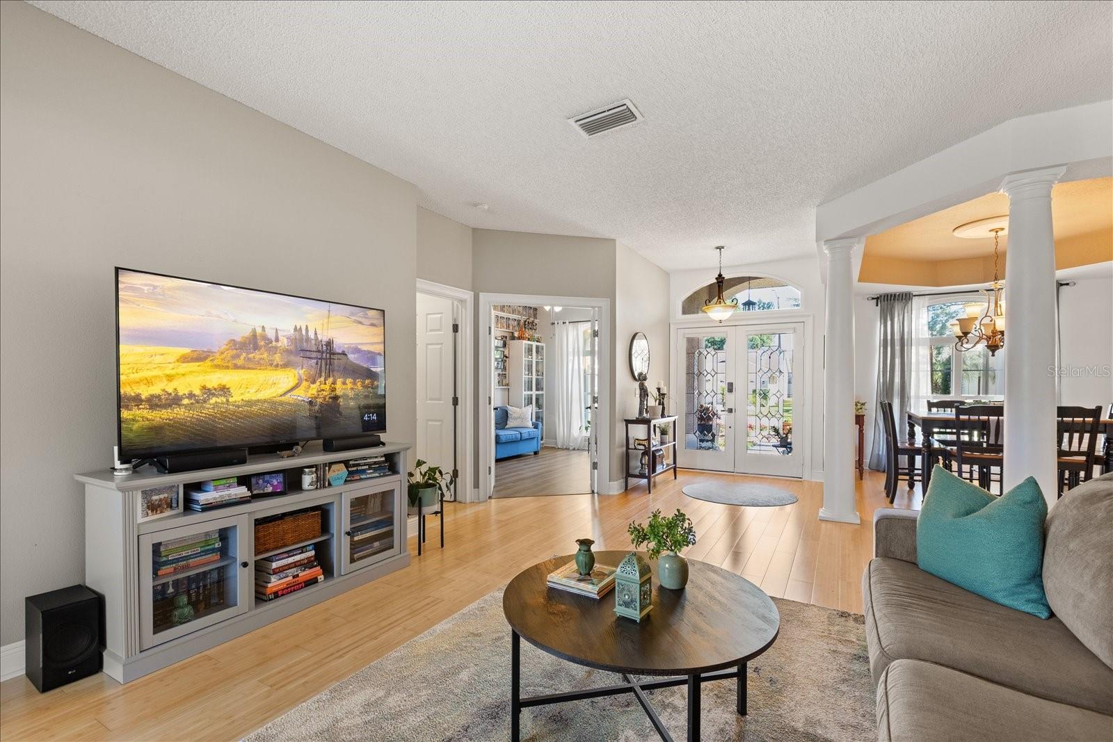 HUNTERS CREEK TR 335 PH 01 - Residential