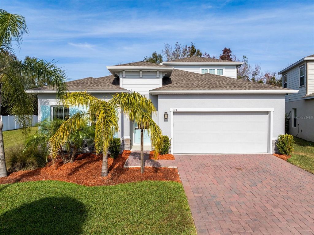 Photo of 373 Siesta Vista Court, Davenport, FL 33896 (MLS # O6373048)
