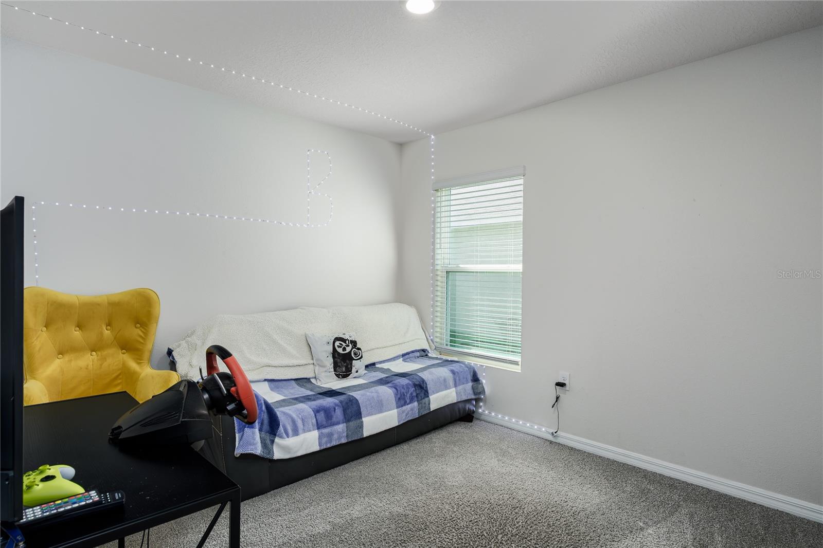 BELLA LAGO - Residential Lease