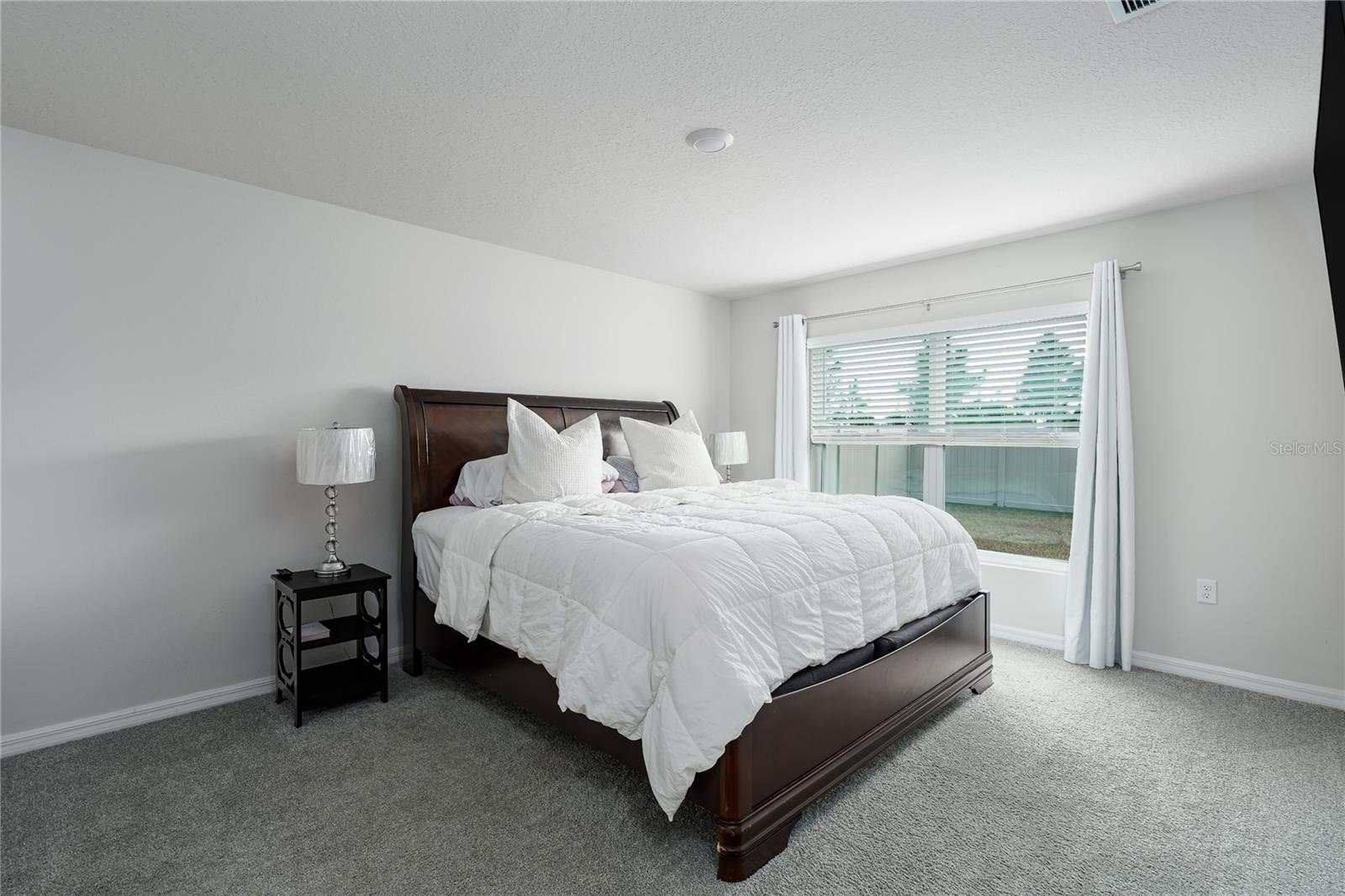 BELLA LAGO - Residential Lease