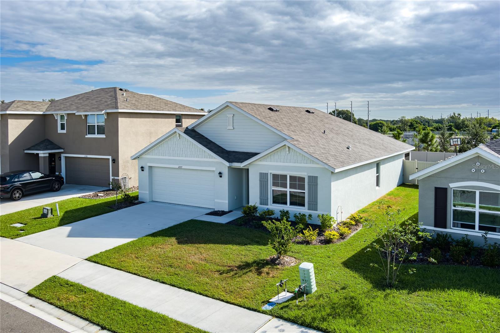 BELLA LAGO - Residential Lease