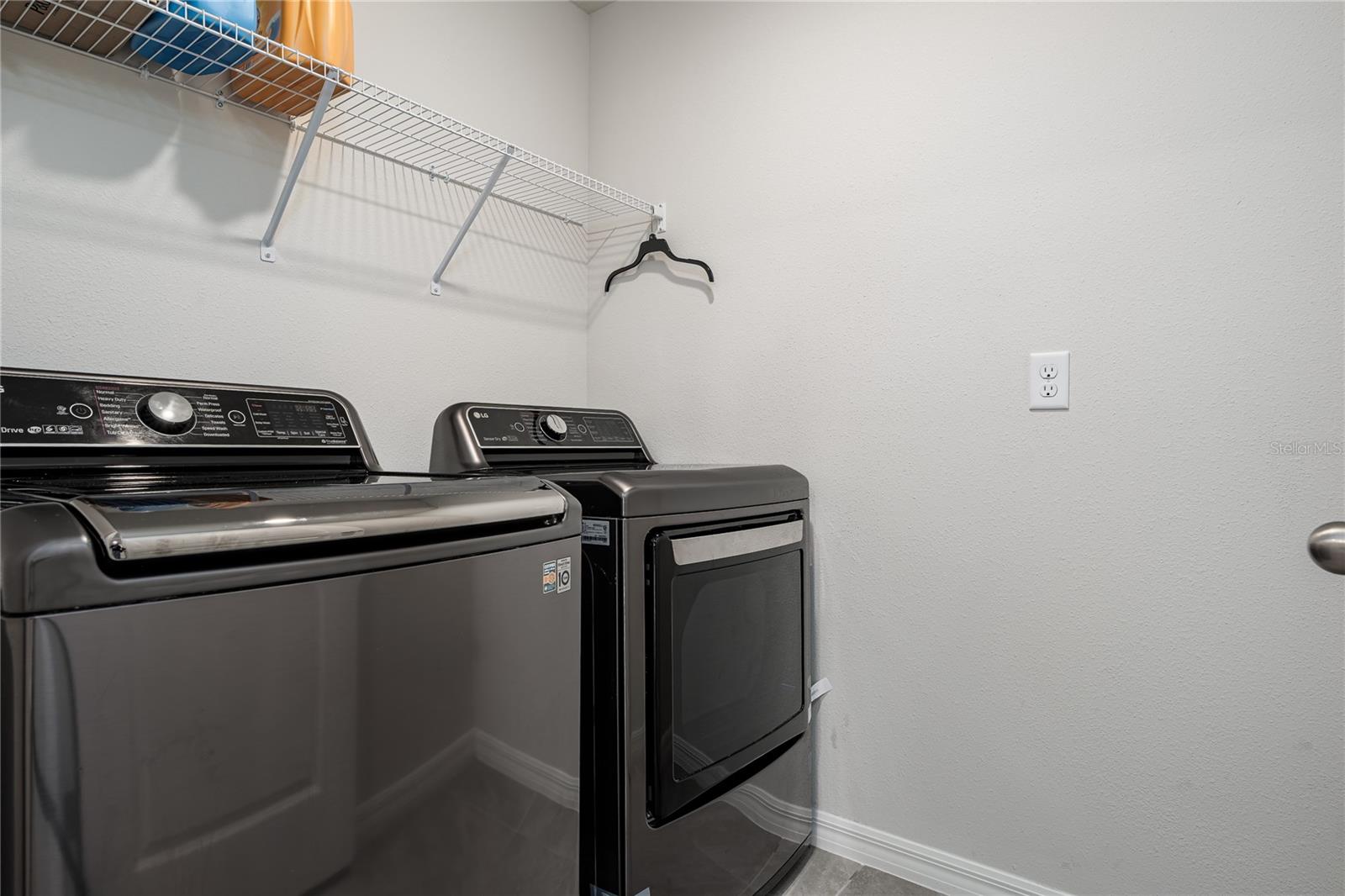 BELLA LAGO - Residential Lease