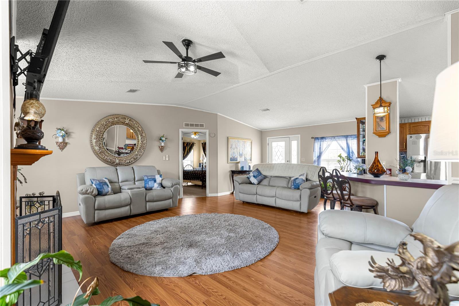 HILLTOP ESTATES - Residential