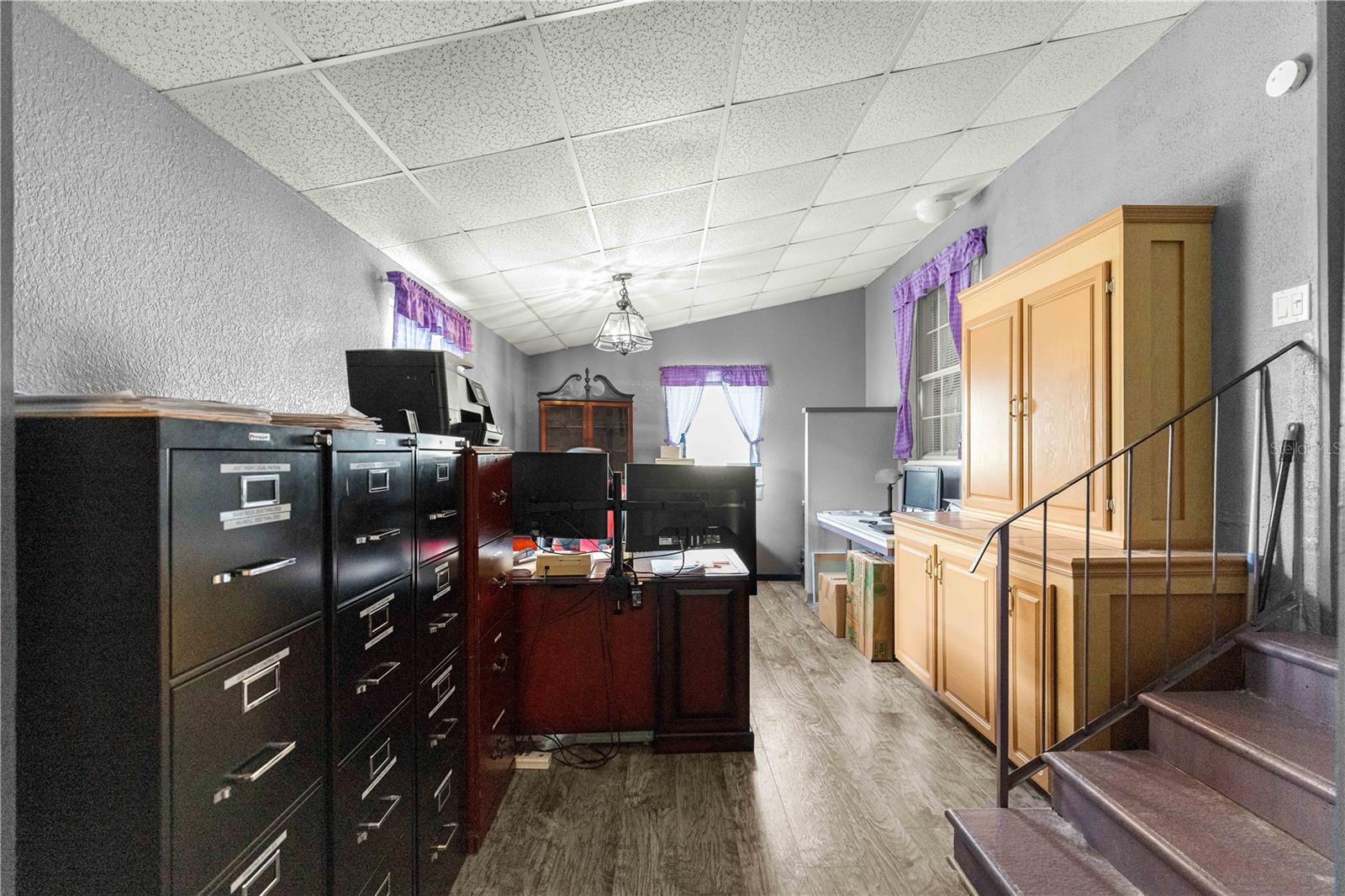 HILLTOP ESTATES - Residential