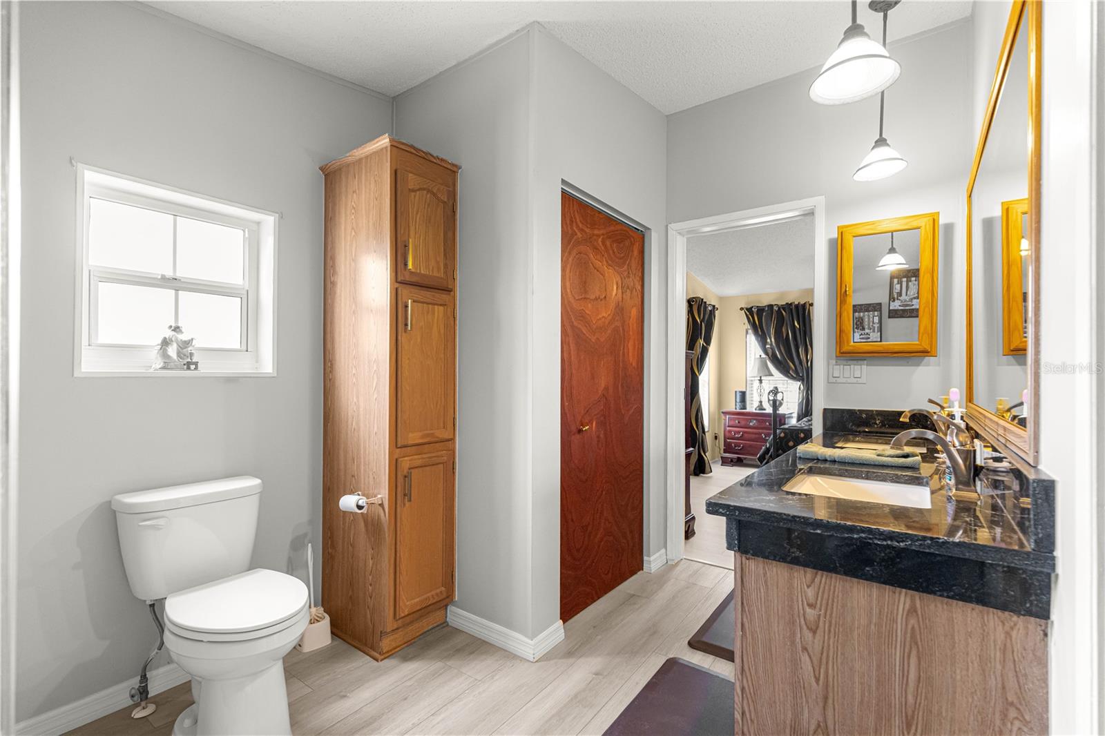 HILLTOP ESTATES - Residential