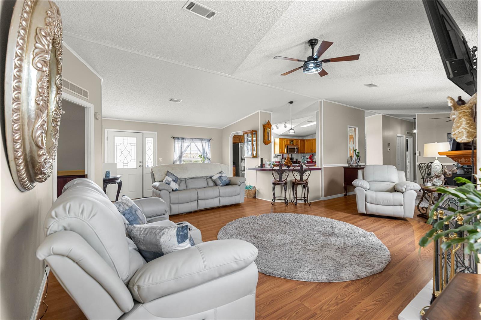 HILLTOP ESTATES - Residential