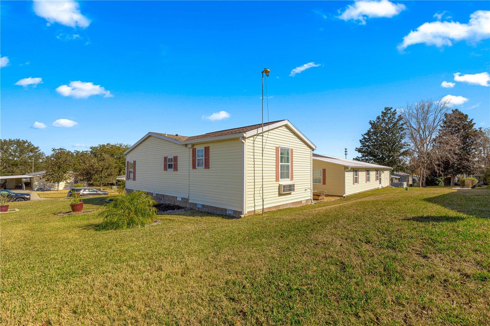 HILLTOP ESTATES - Residential