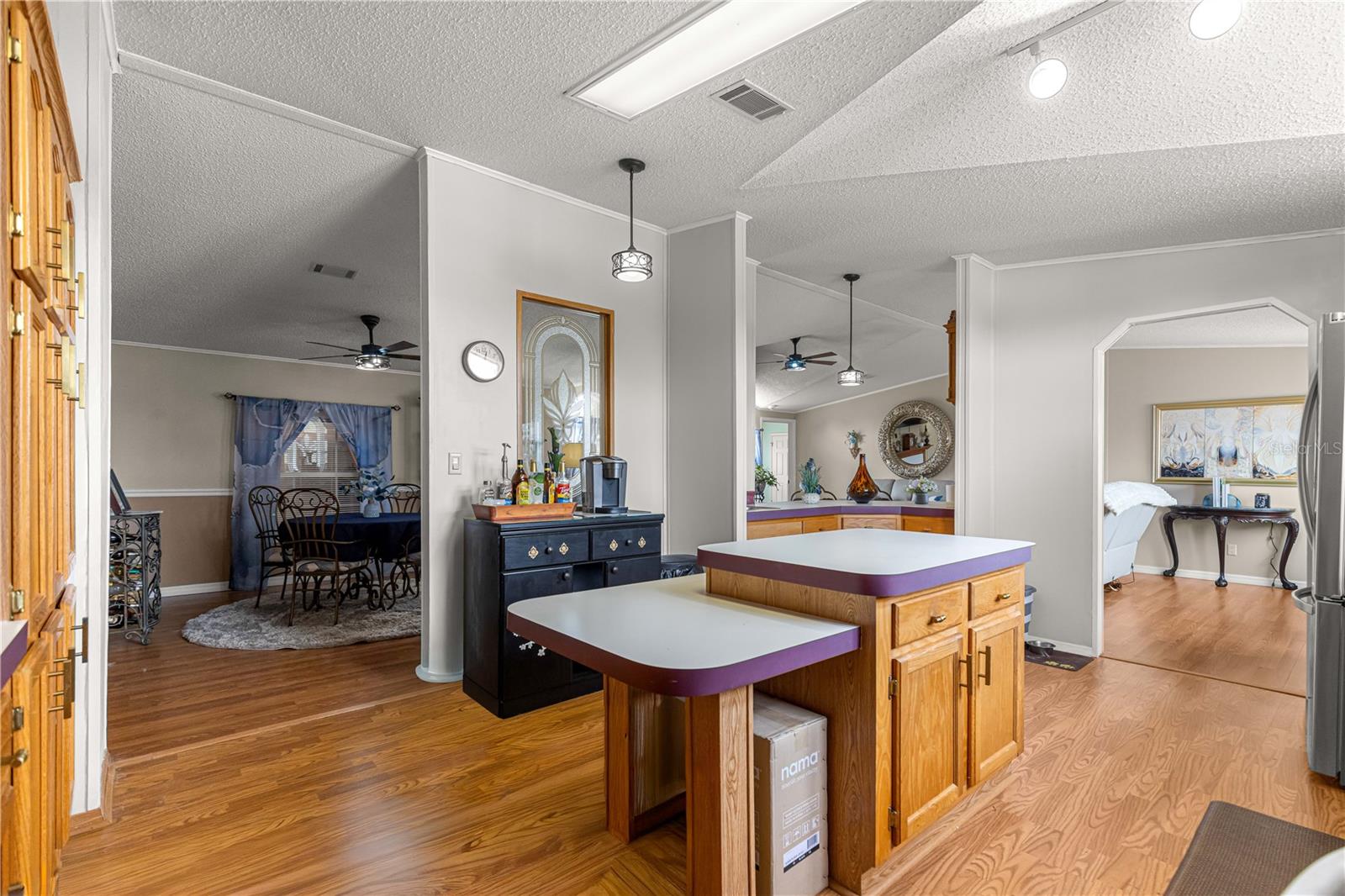 HILLTOP ESTATES - Residential