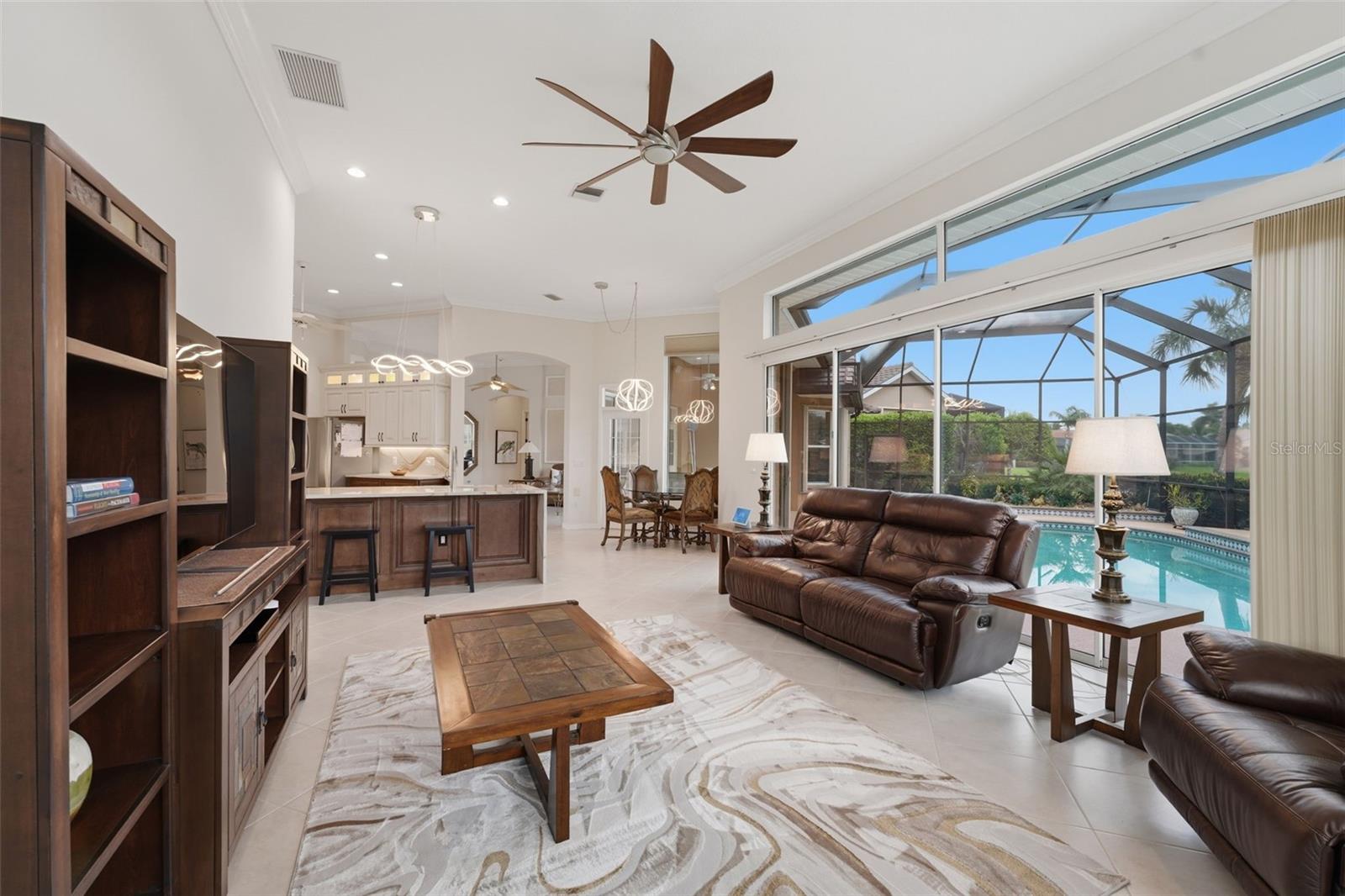LAKES OF JACARANDA, - Residential