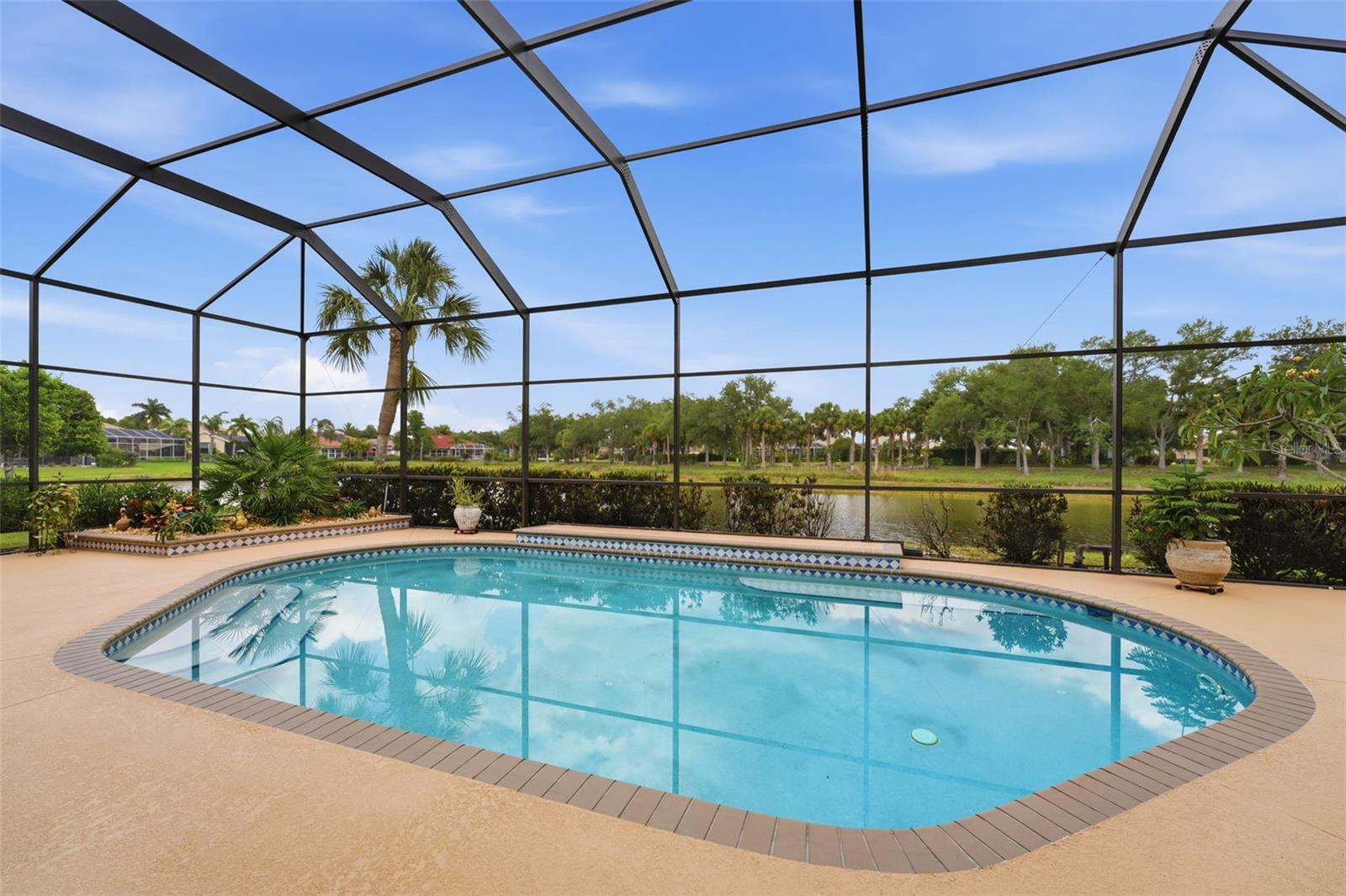 LAKES OF JACARANDA, - Residential
