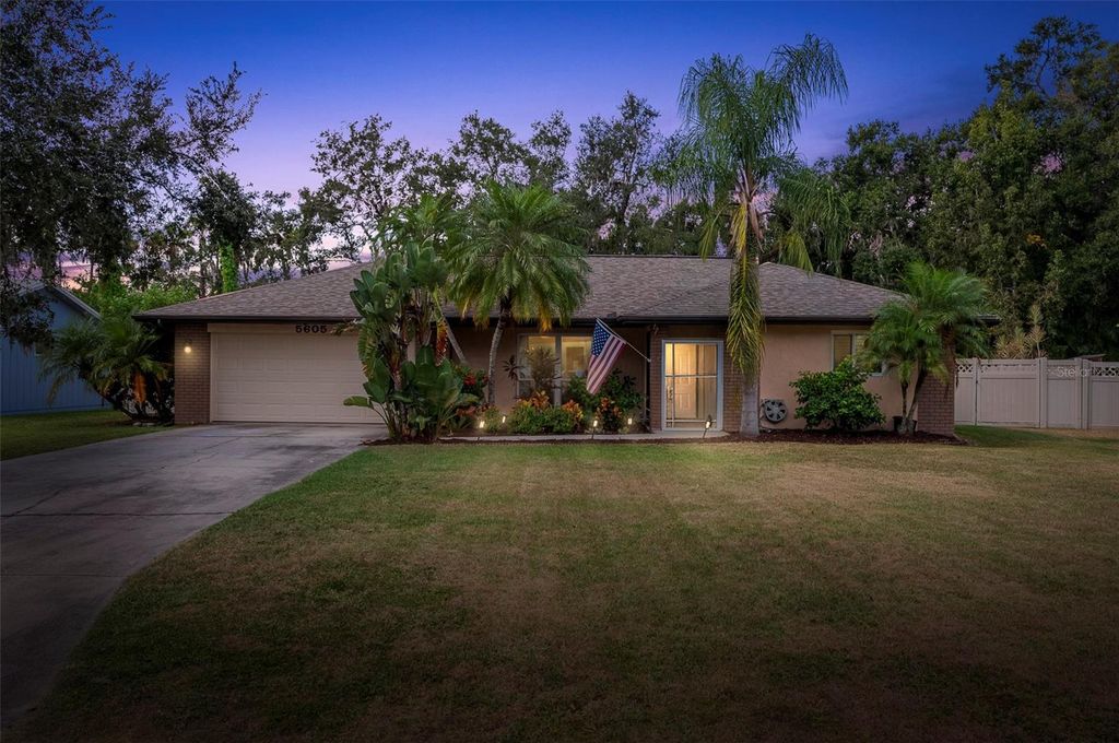 Photo of 5605 78th Avenue E, Palmetto, FL 34221 (MLS # TB8479479)