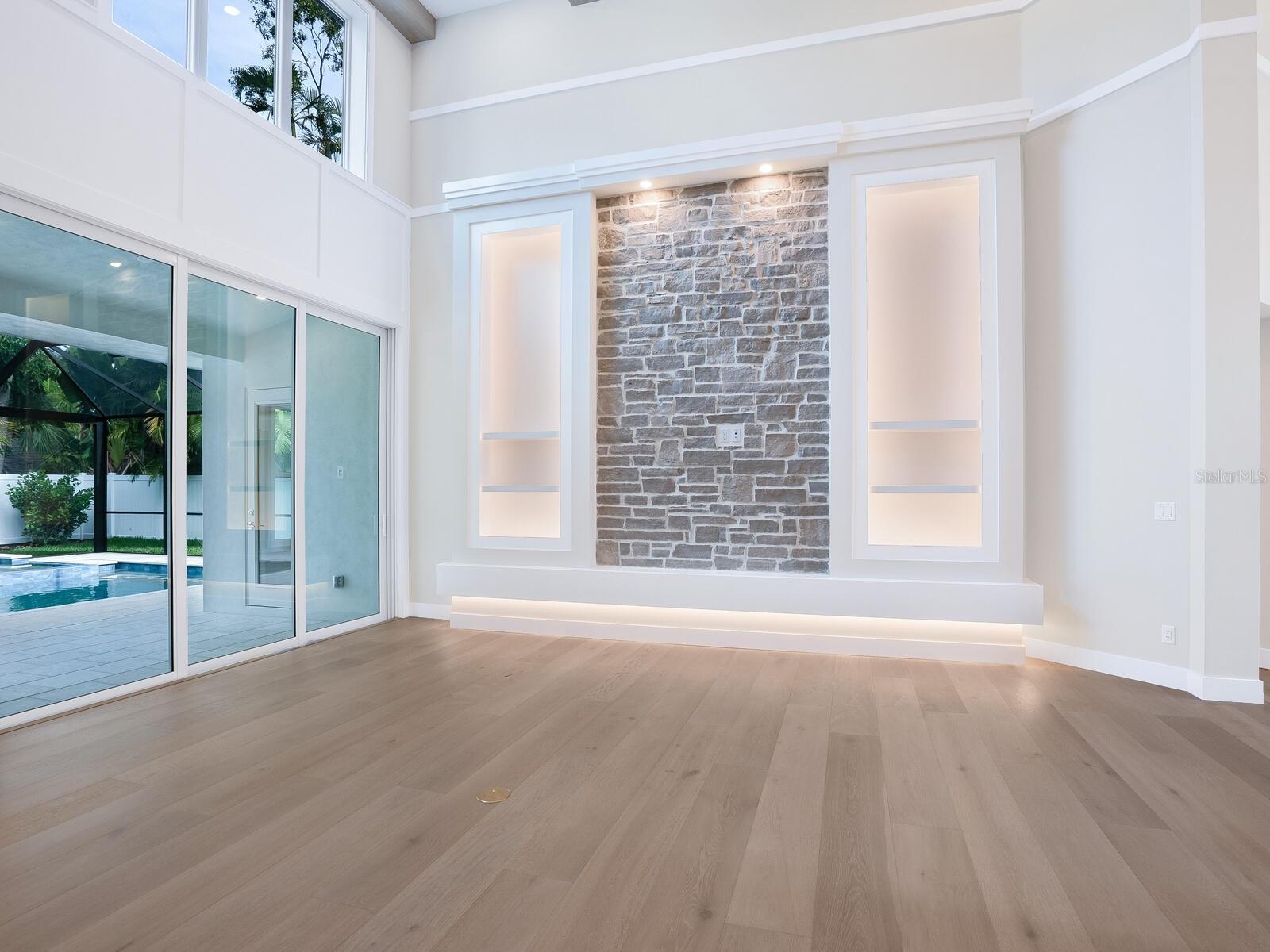 HUDSON BAYOU - Residential