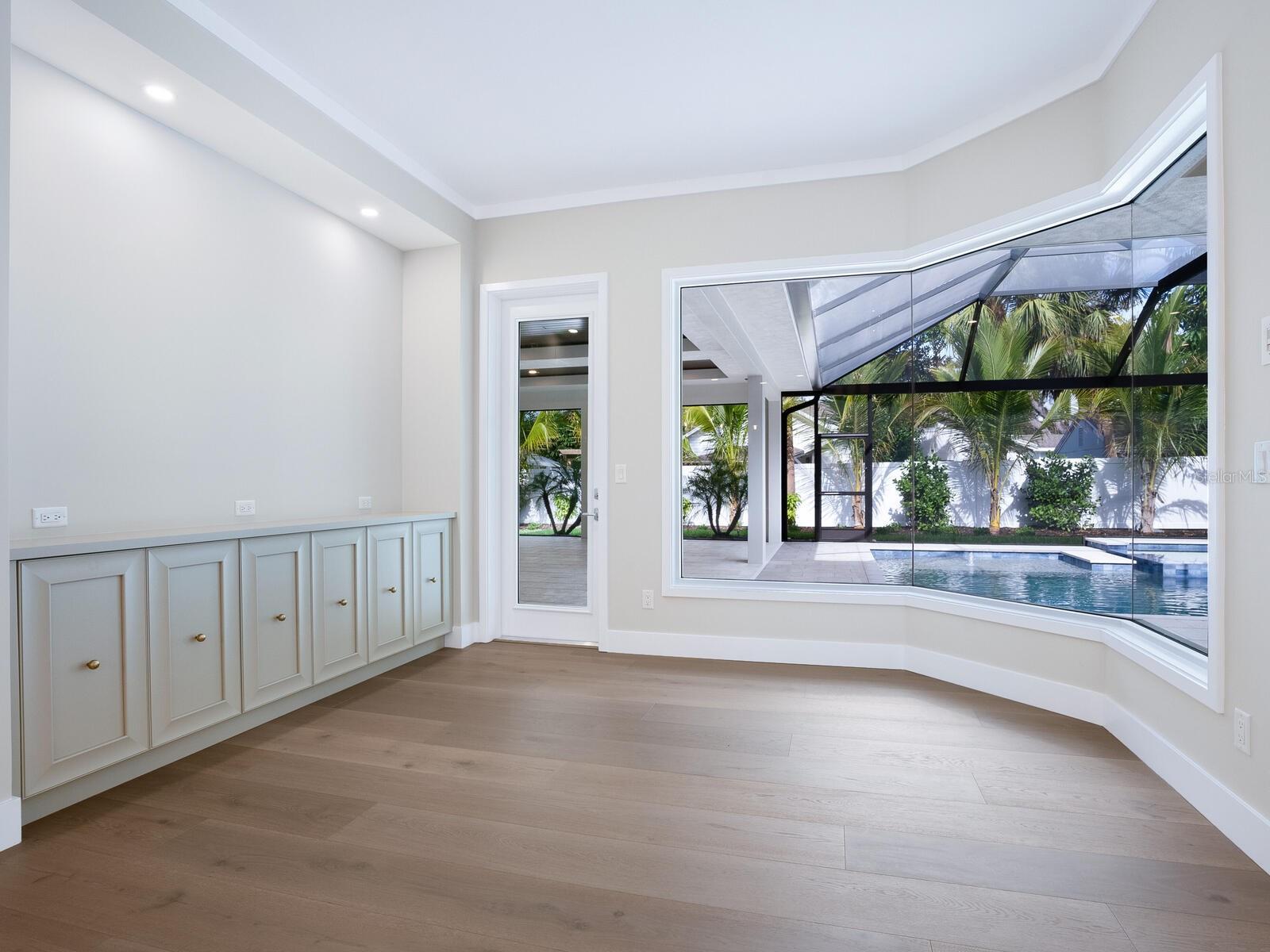 HUDSON BAYOU - Residential