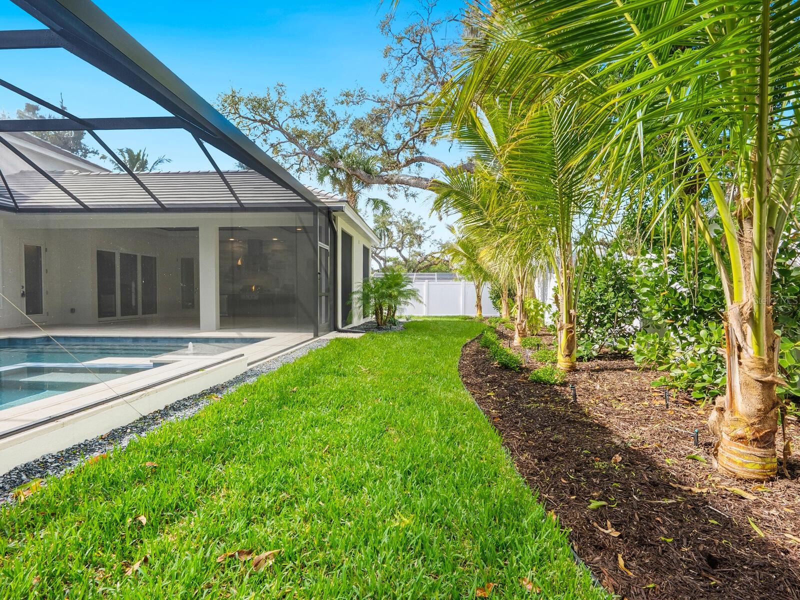 HUDSON BAYOU - Residential