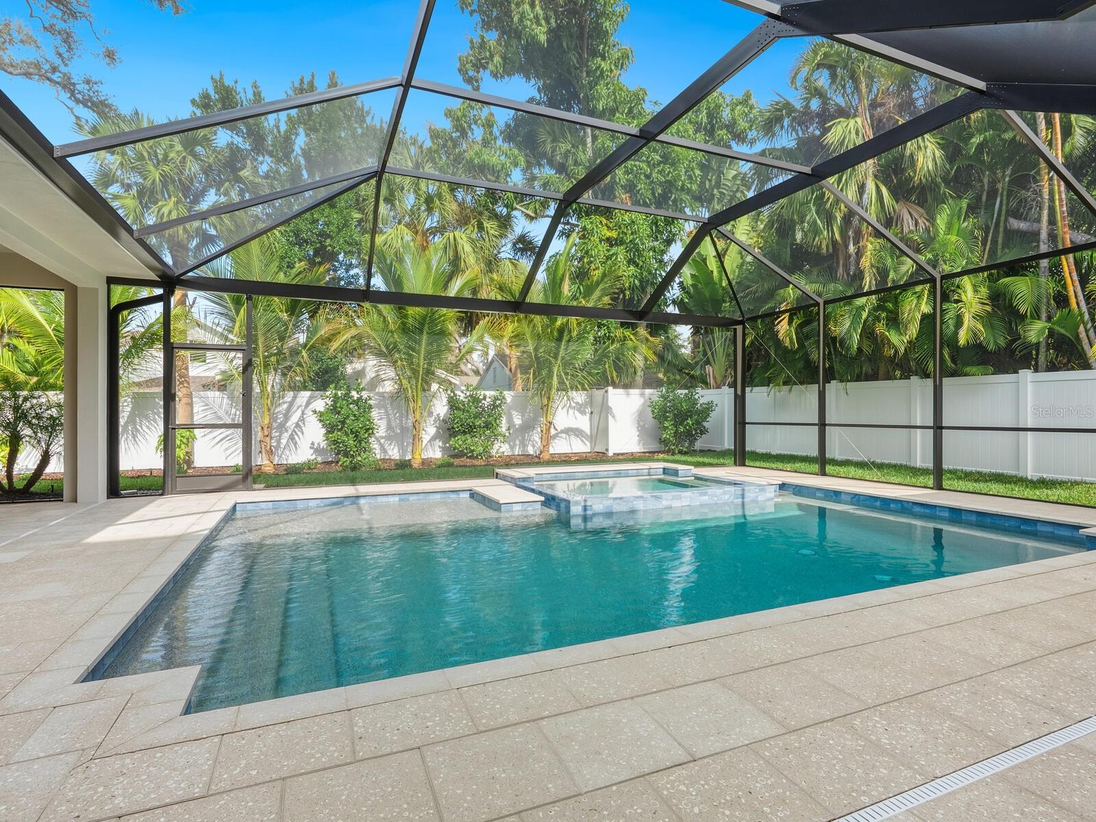 HUDSON BAYOU - Residential