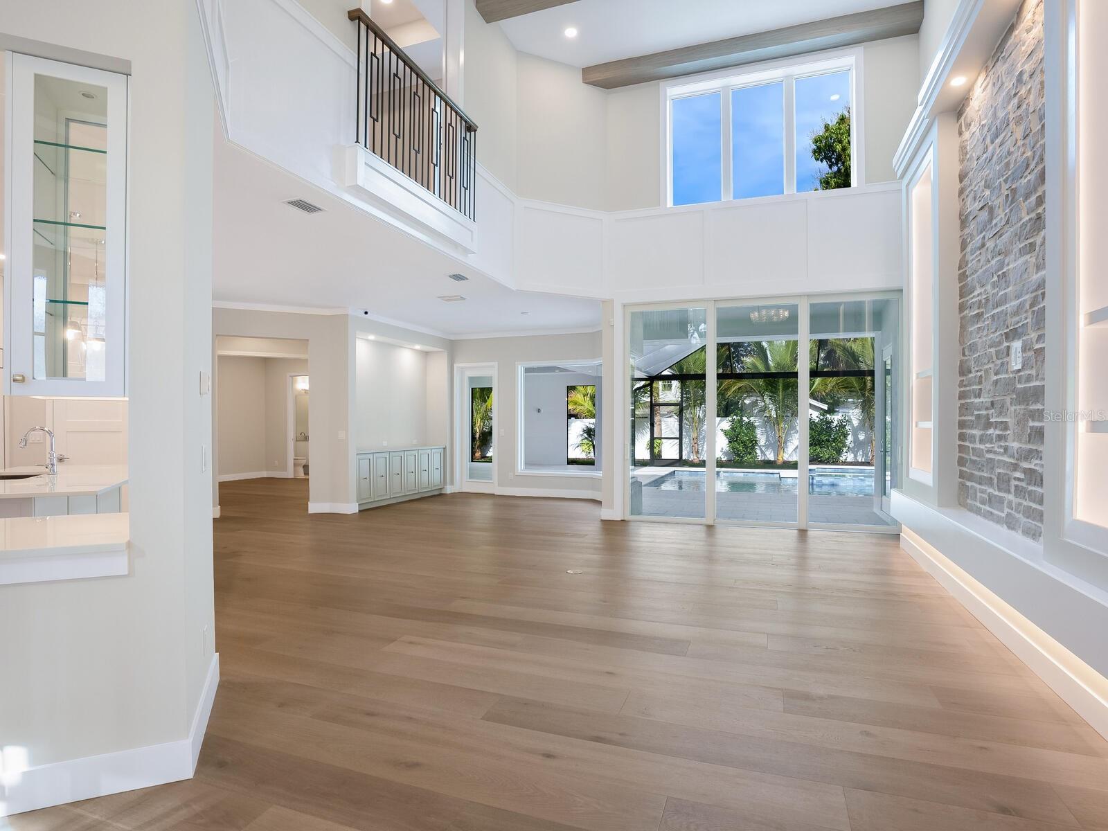 HUDSON BAYOU - Residential