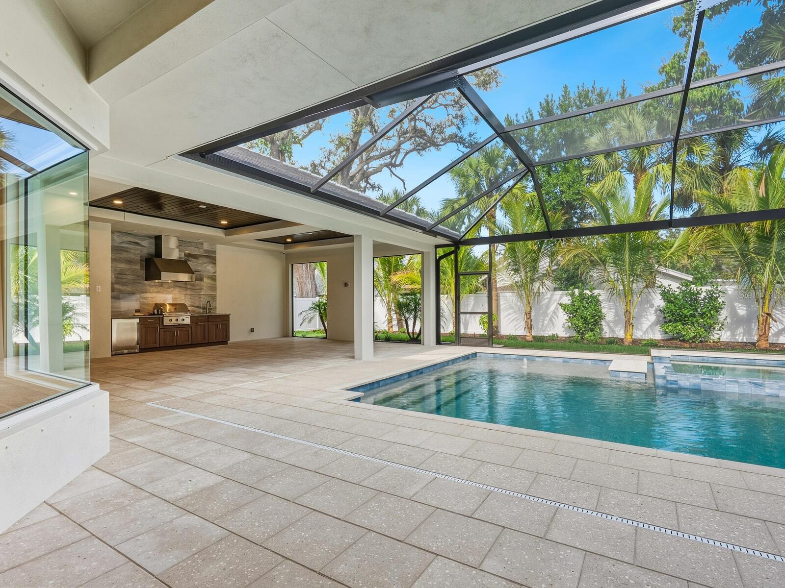 HUDSON BAYOU - Residential