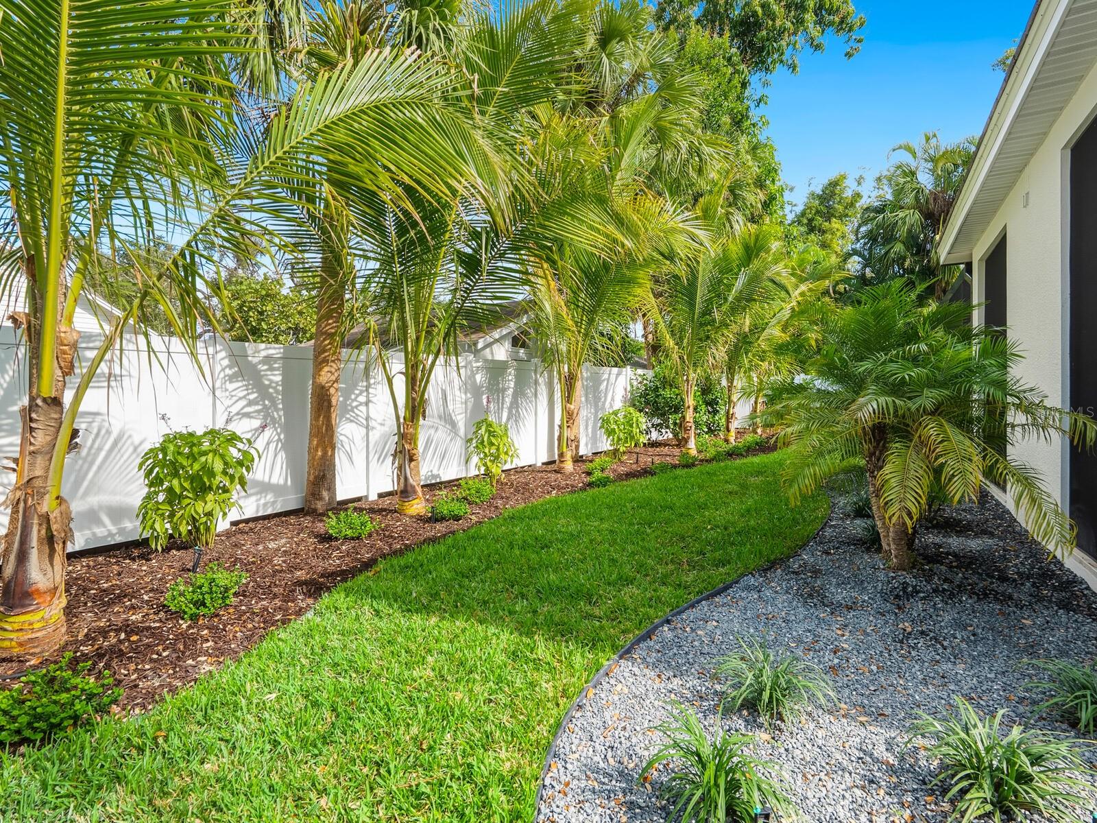 HUDSON BAYOU - Residential