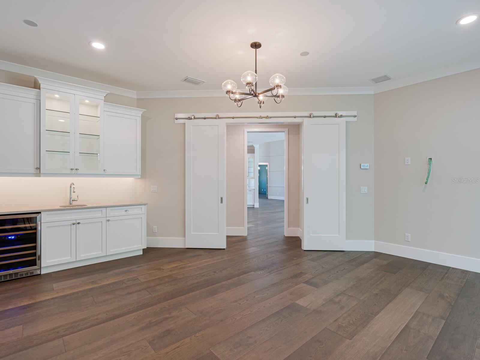 HUDSON BAYOU - Residential