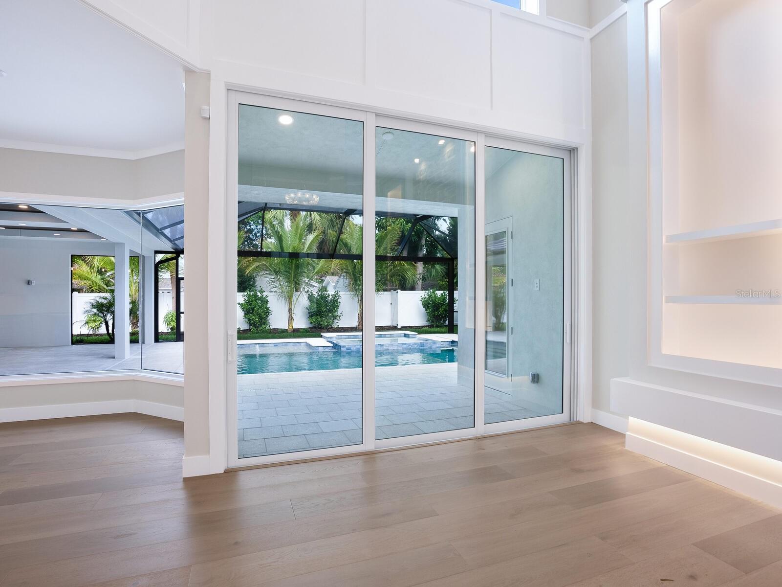 HUDSON BAYOU - Residential