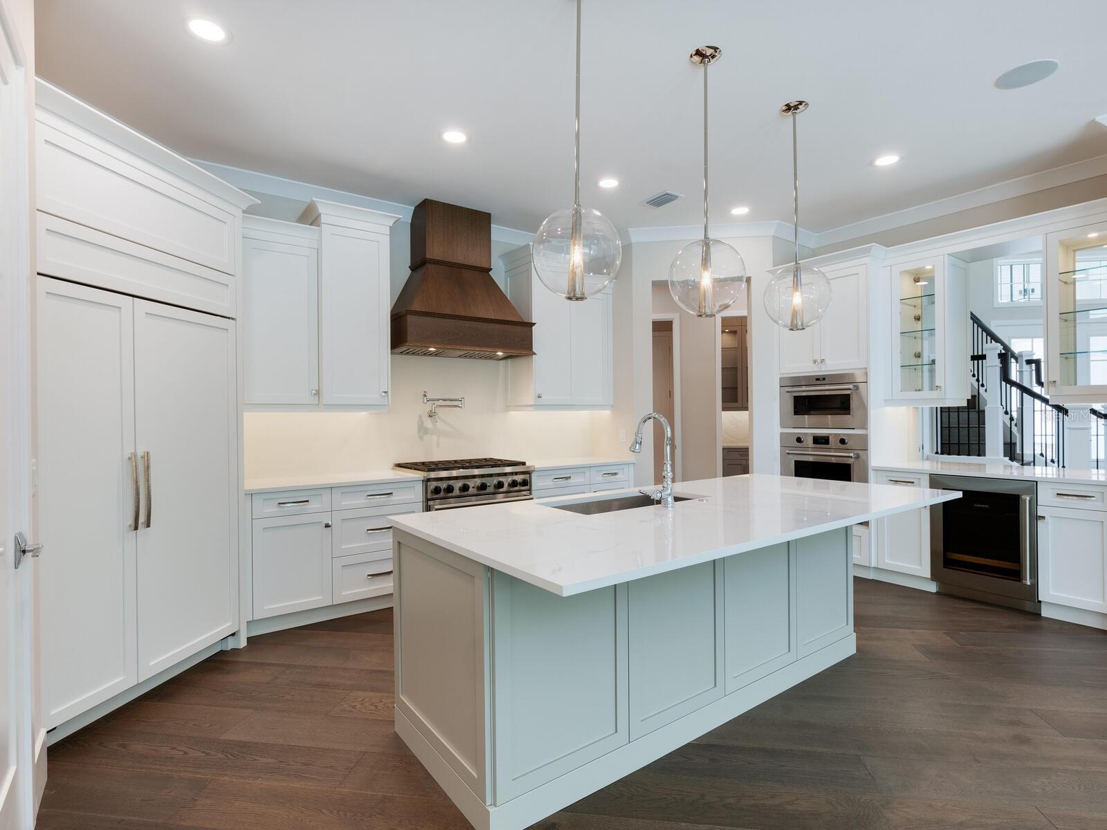 HUDSON BAYOU - Residential