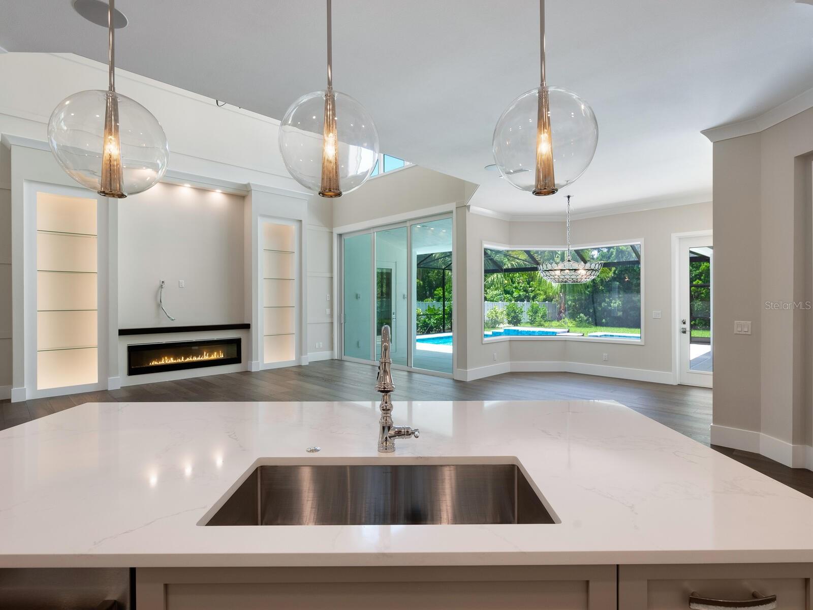 HUDSON BAYOU - Residential