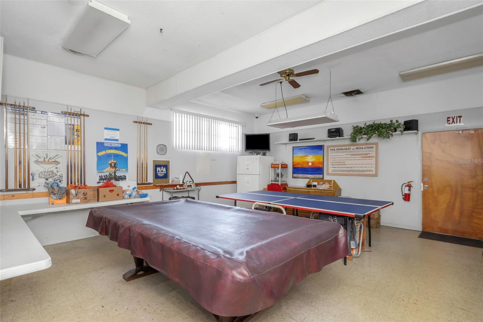 PARADISE SHORES - Residential