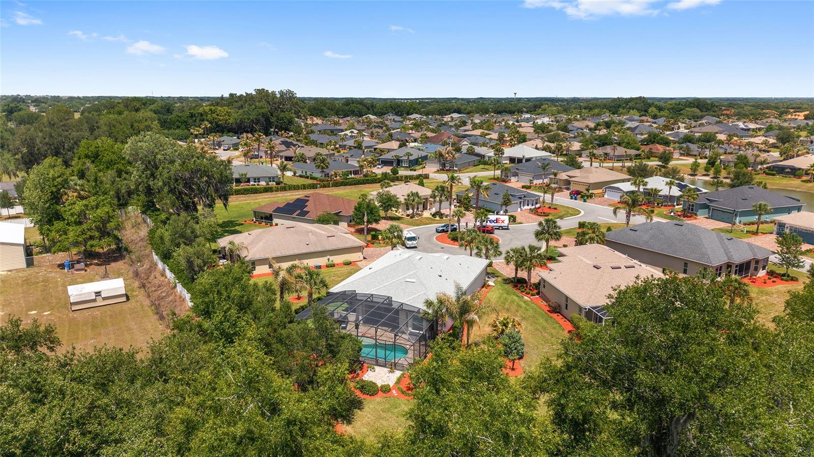 LAKESIDE LANDINGS ENCLAVE - Residential