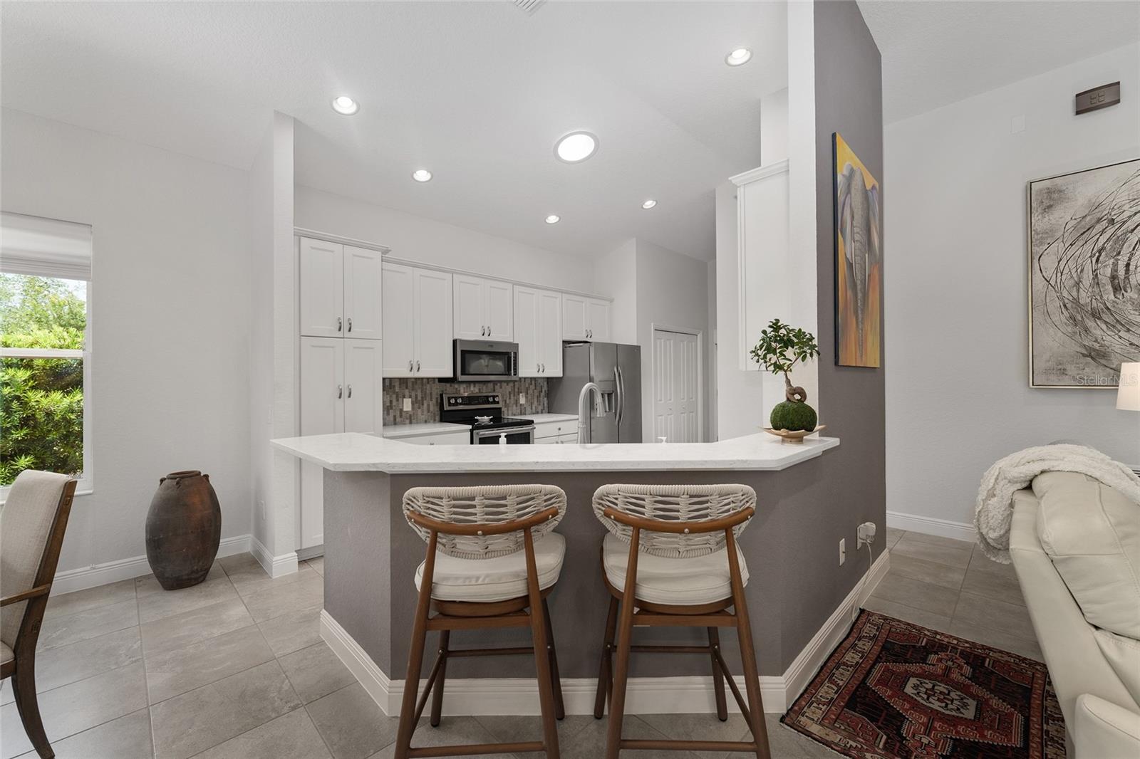 LAKESIDE LANDINGS ENCLAVE - Residential