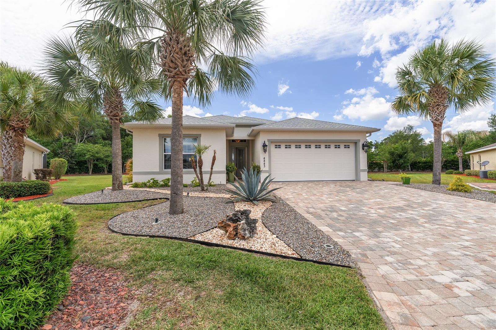 LAKESIDE LANDINGS ENCLAVE - Residential