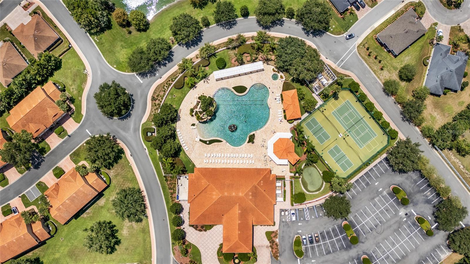 LAKESIDE LANDINGS ENCLAVE - Residential