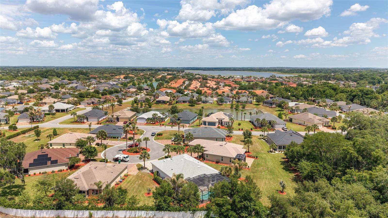 LAKESIDE LANDINGS ENCLAVE - Residential