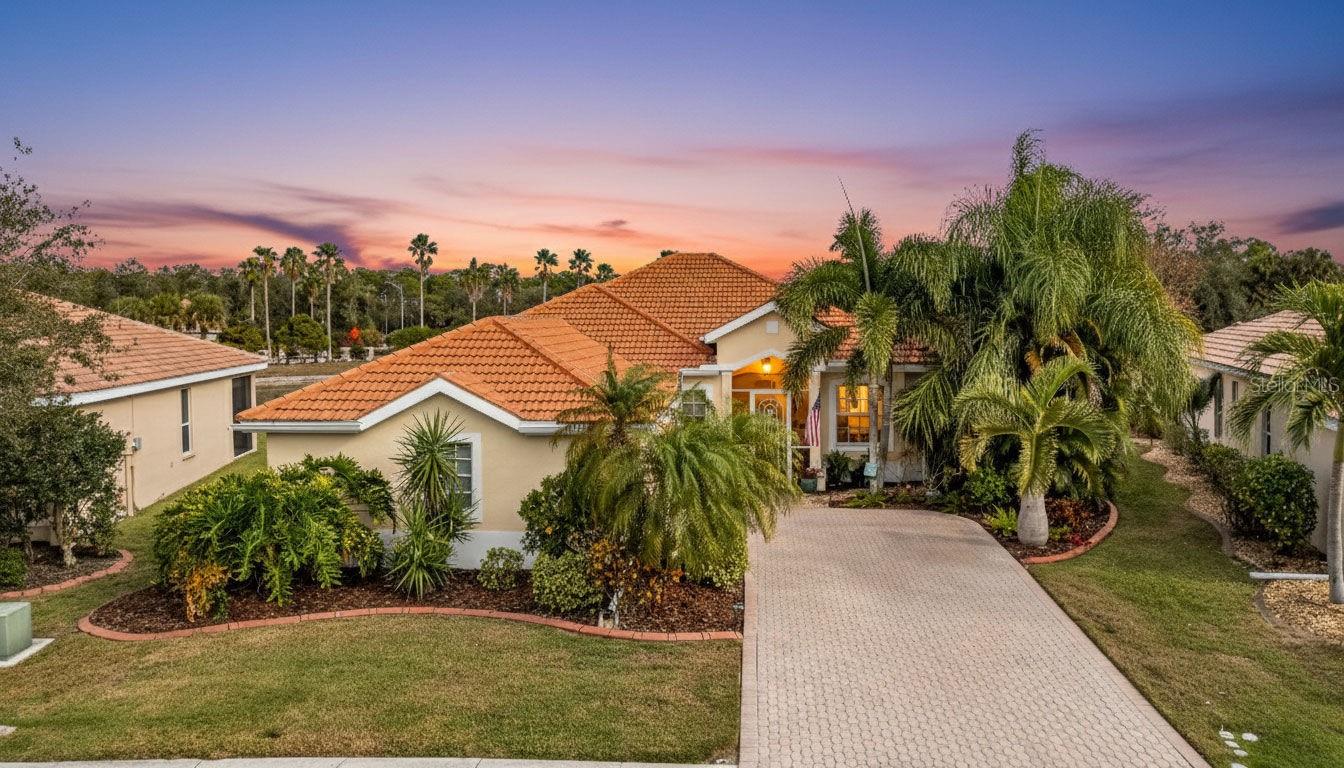 STONEYBROOK AT VENICE - Residential