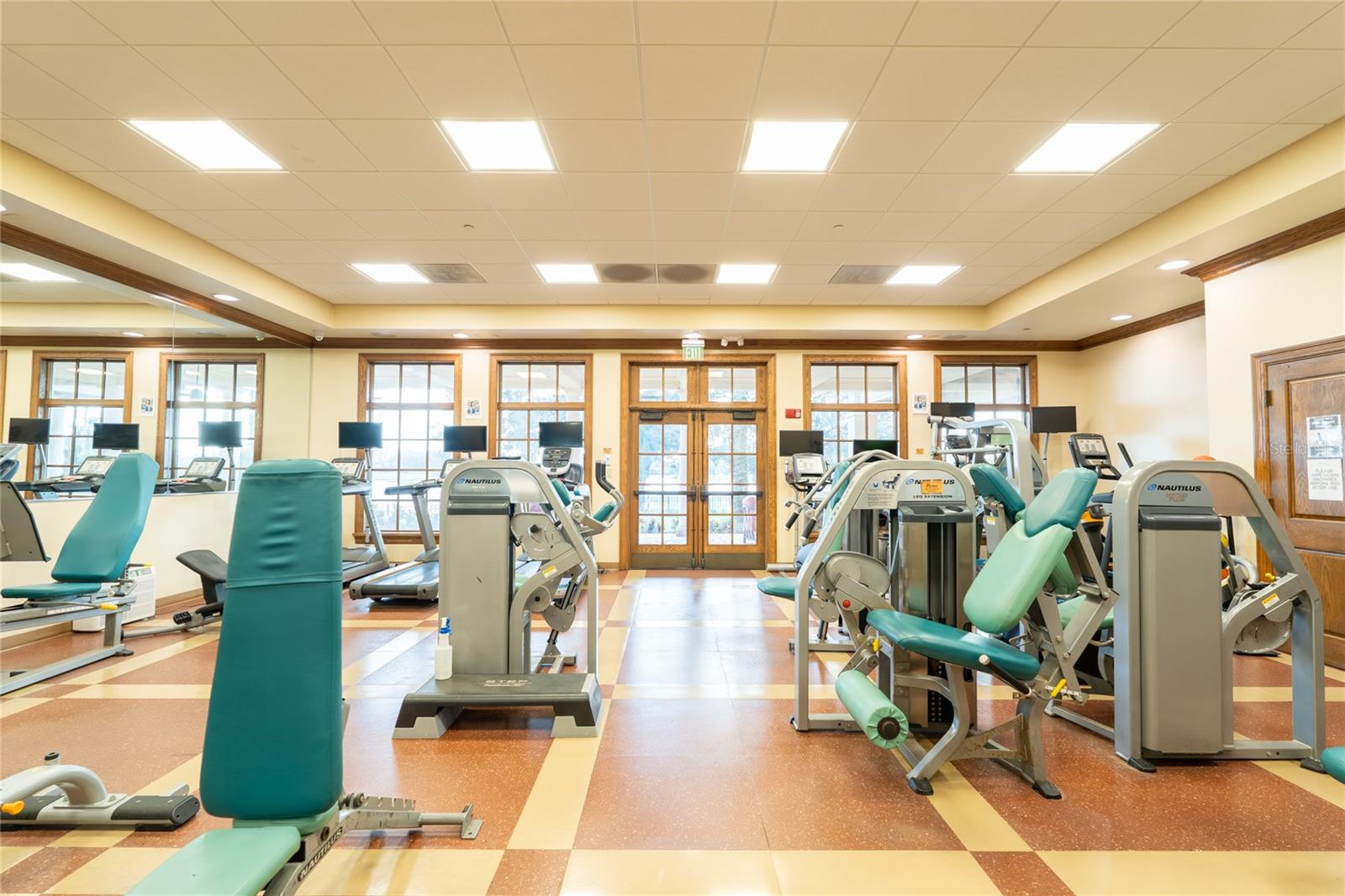 CIELO AT CHAMPIONS CLUB - Residential