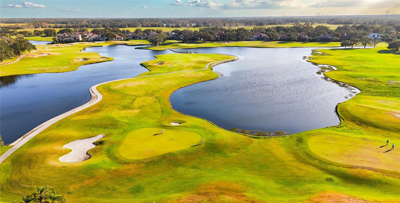 CIELO AT CHAMPIONS CLUB - Residential