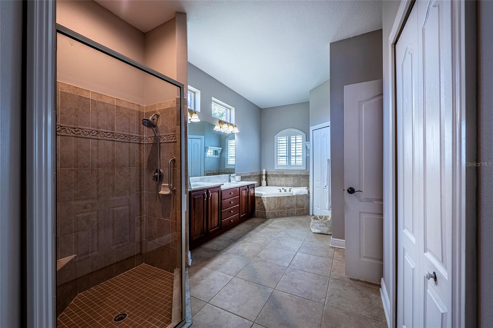 CIELO AT CHAMPIONS CLUB - Residential