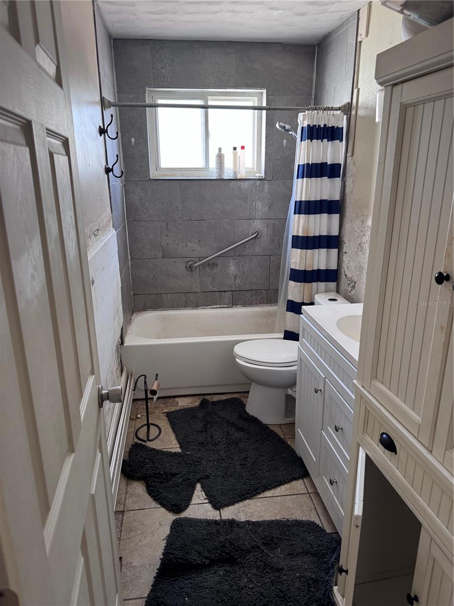 ORMOND FOREST HILLS - Residential