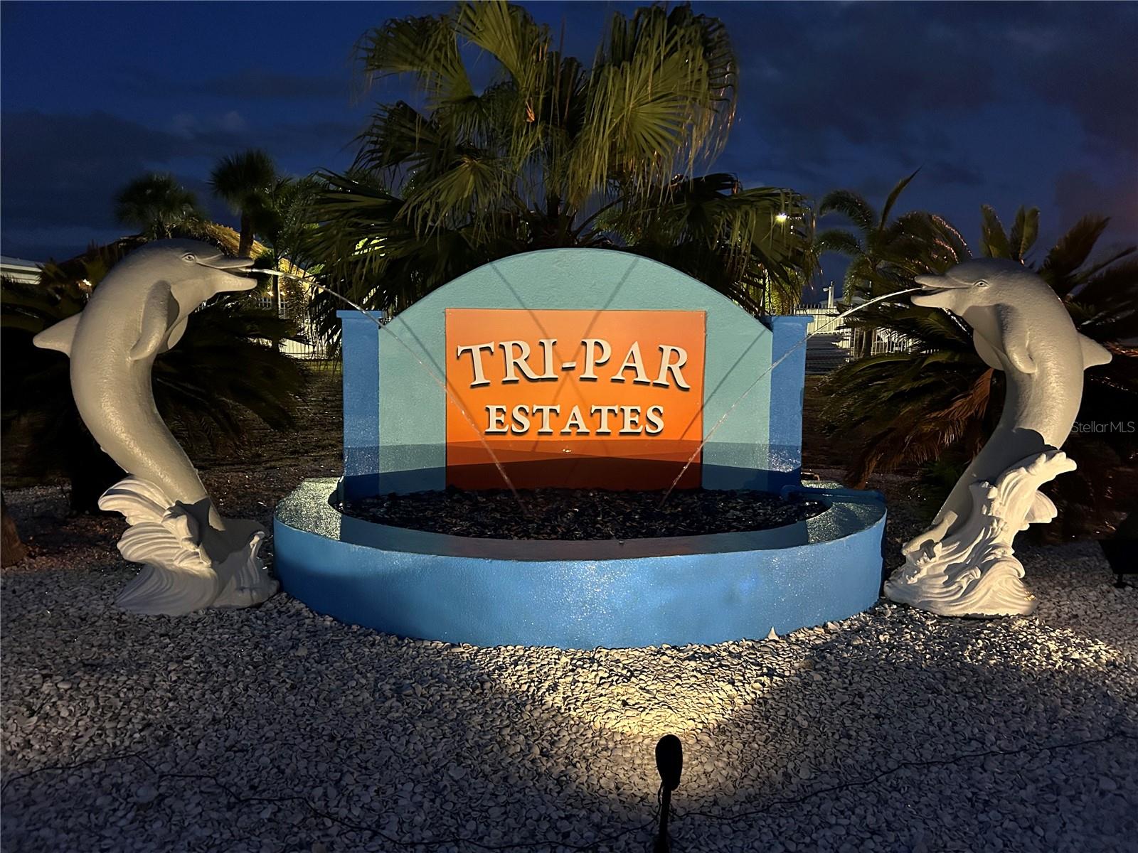 TRI-PAR ESTATES - Land