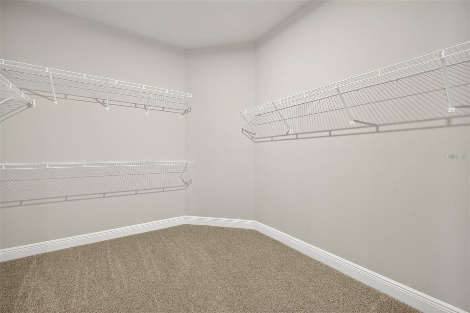 SUNSTONE LAKESIDE AT WELLEN PARK - Residential