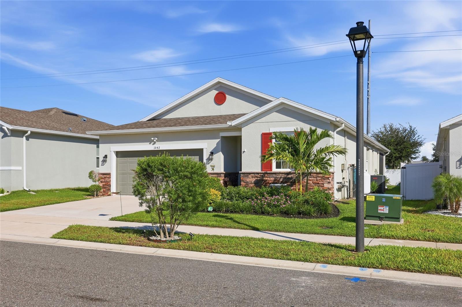 1042 HEIRLOOM DRIVE