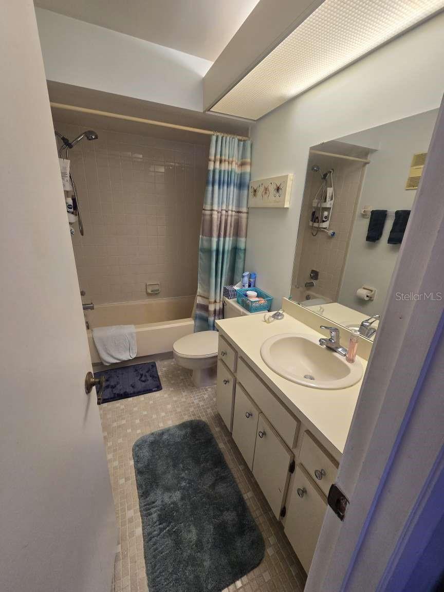 WESTRIDGE CONDO PH 03 - Residential