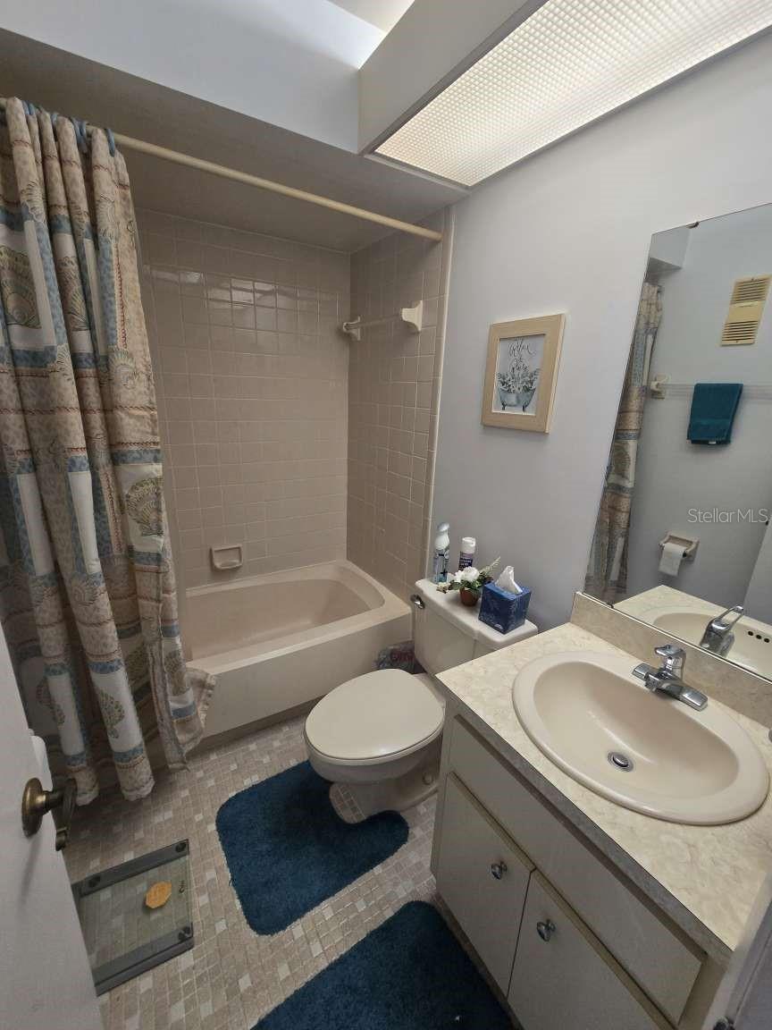 WESTRIDGE CONDO PH 03 - Residential