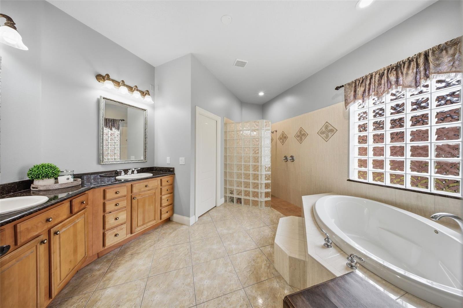 WICKLOW GREENS AT TUSCAWILLA - Residential