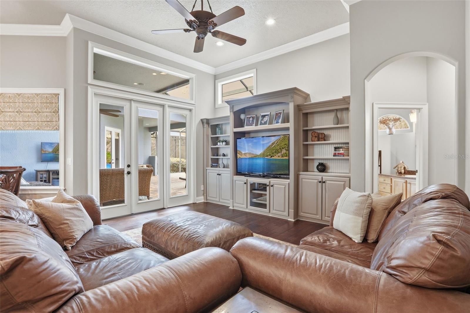 WICKLOW GREENS AT TUSCAWILLA - Residential