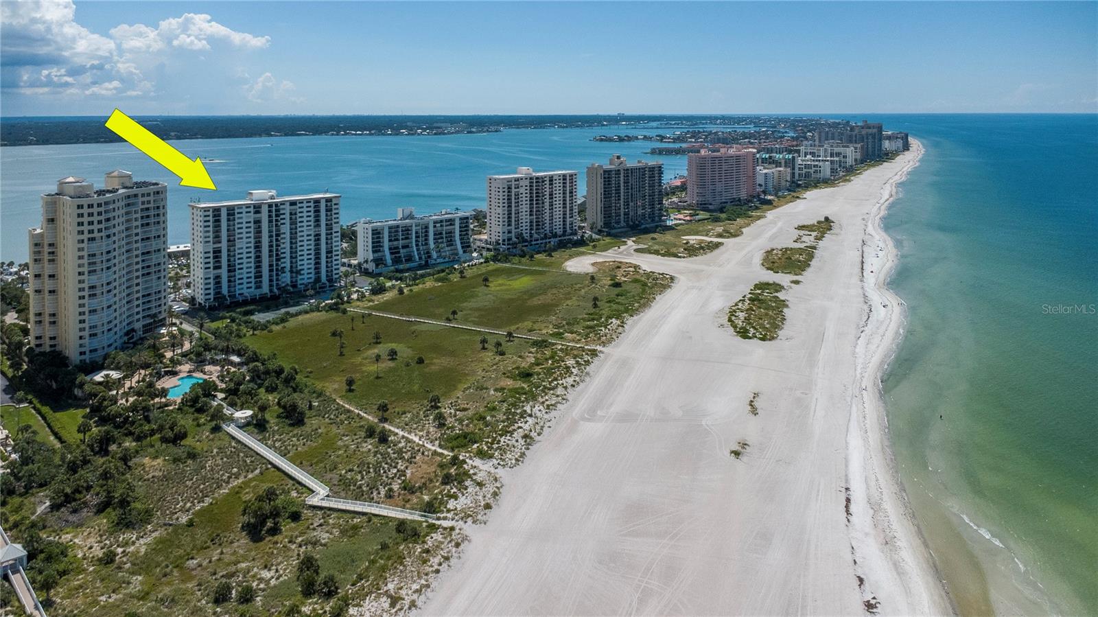 LANDMARK TOWERS - Residential